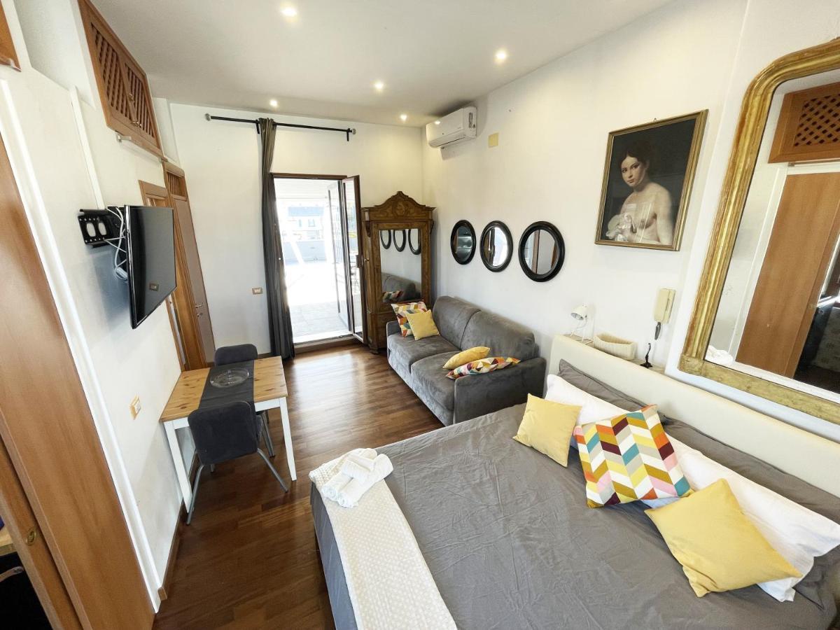 Attico Al Centro Di Appartement